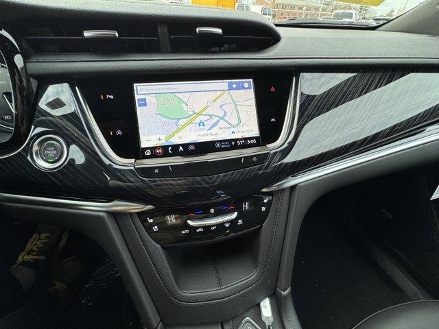 2025 Cadillac XT6 Vehicle Photo in LEOMINSTER, MA 01453-2952