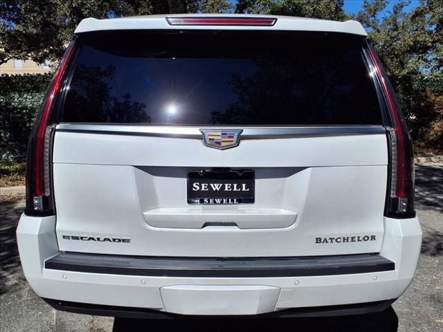 2017 Cadillac Escalade ESV Vehicle Photo in SAN ANTONIO, TX 78230-1001