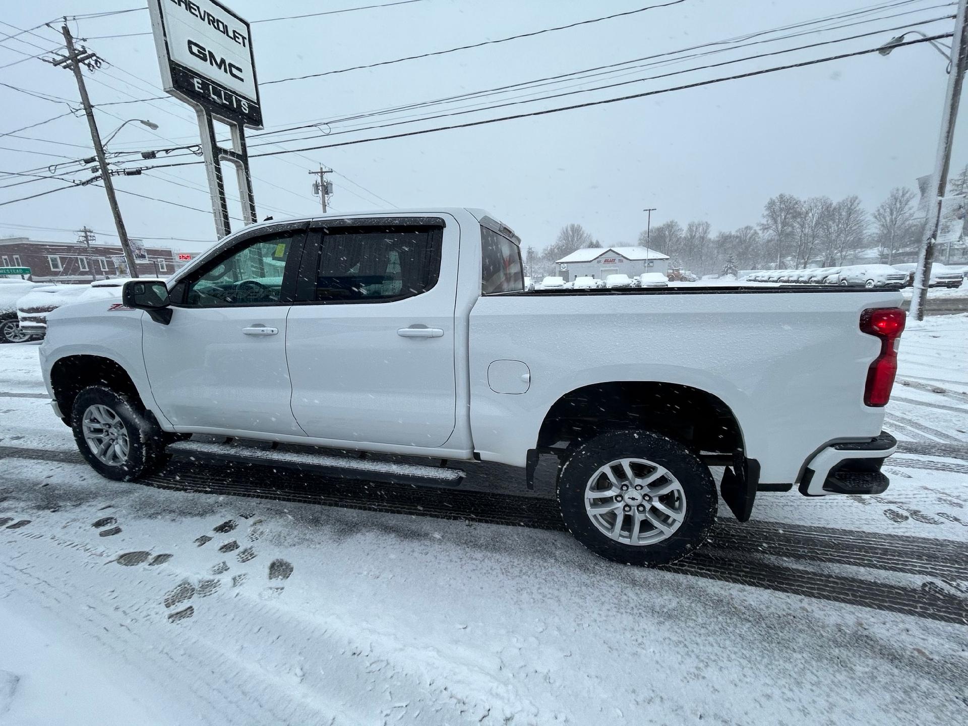 Used 2022 Chevrolet Silverado 1500 Limited RST with VIN 1GCUYEED5NZ116459 for sale in Malone, NY