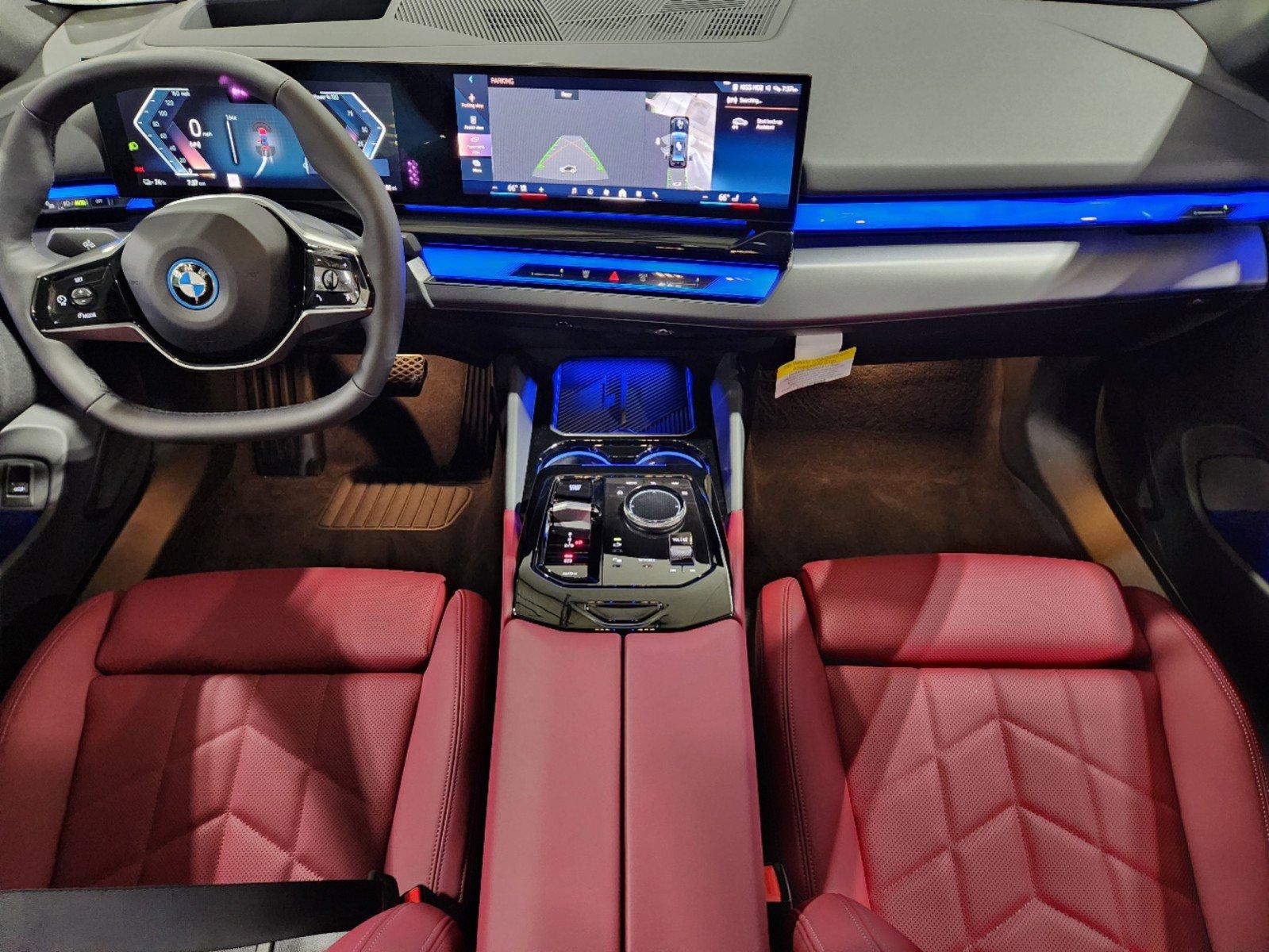 2024 BMW i5 Vehicle Photo in GRAPEVINE, TX 76051