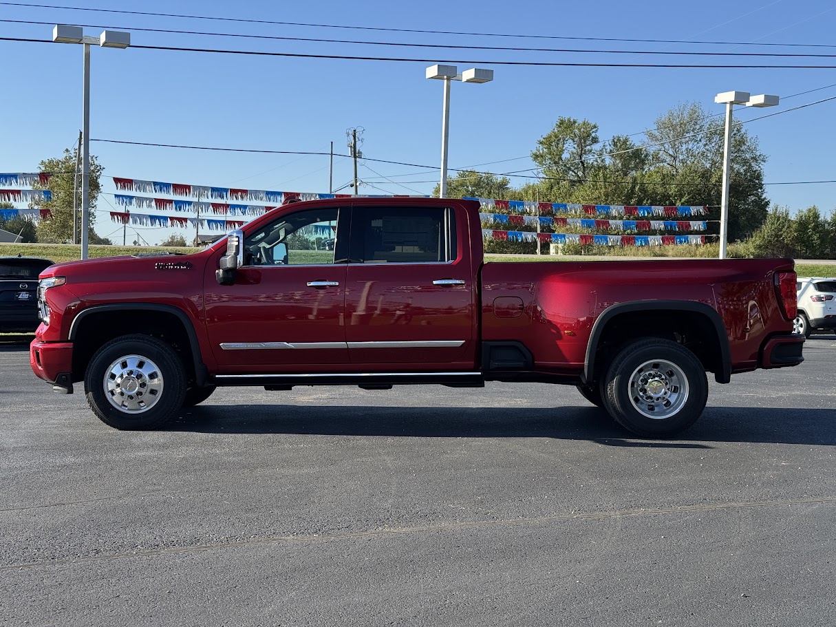 2025 Chevrolet Silverado 3500 HD Vehicle Photo in BOONVILLE, IN 47601-9633