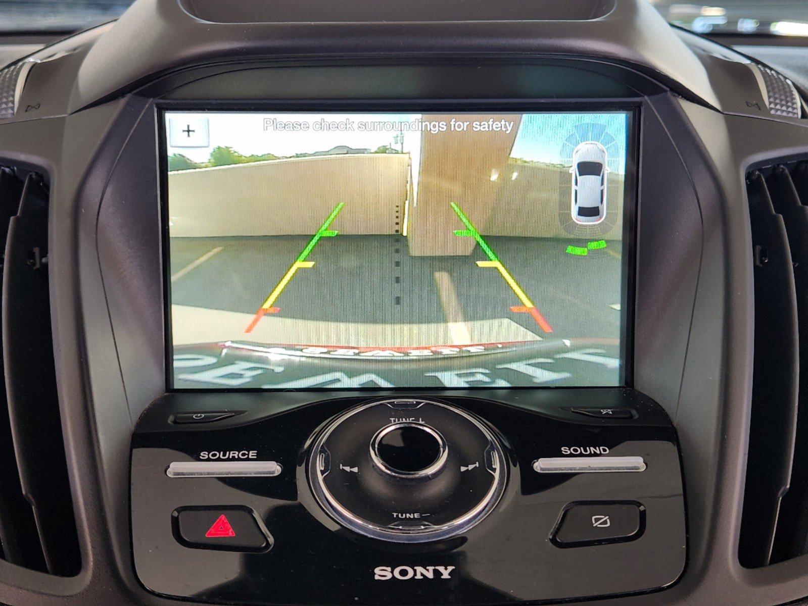 2019 Ford Escape Vehicle Photo in DALLAS, TX 75209