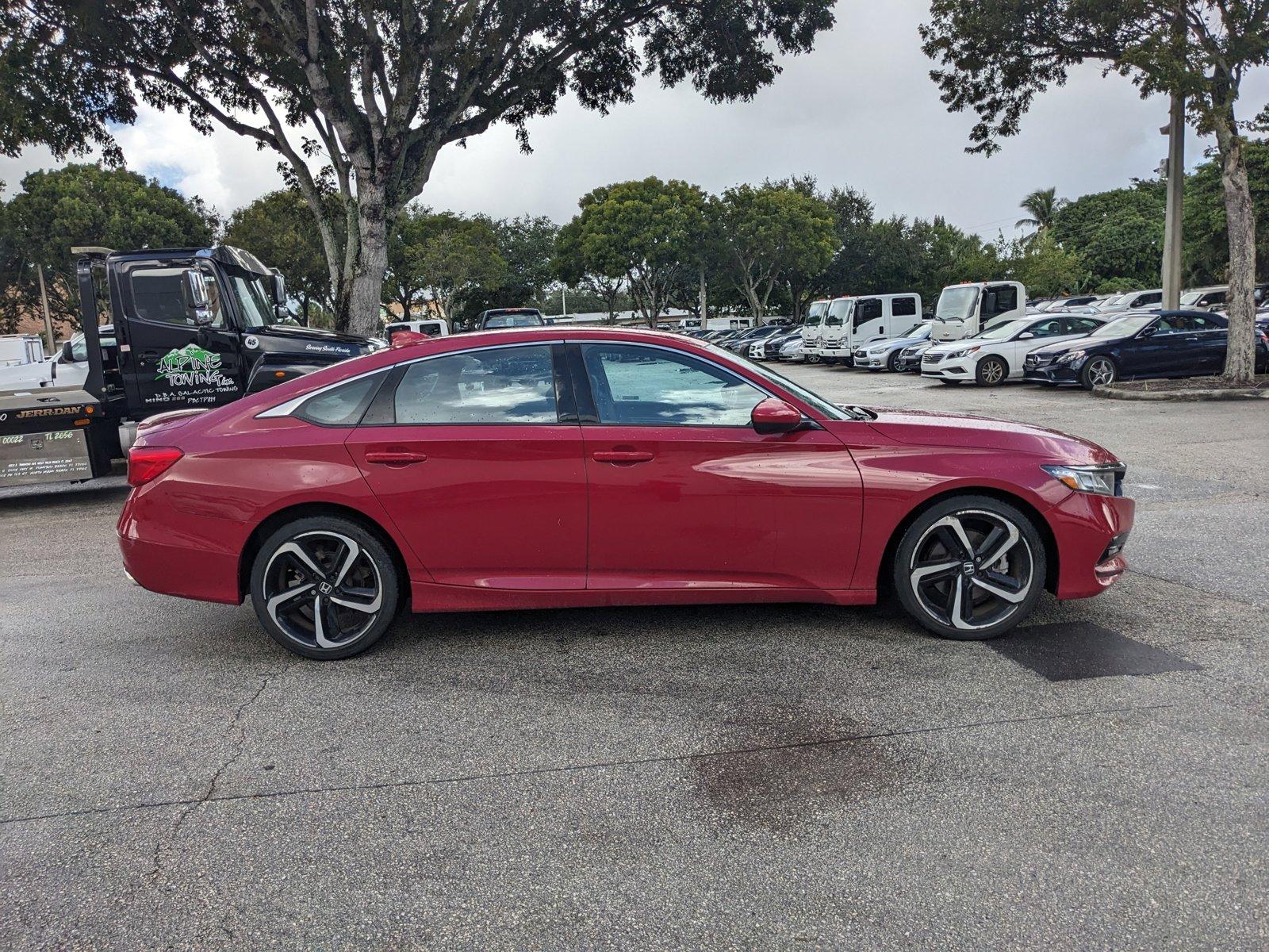 2020 Honda Accord Sedan Vehicle Photo in GREENACRES, FL 33463-3207