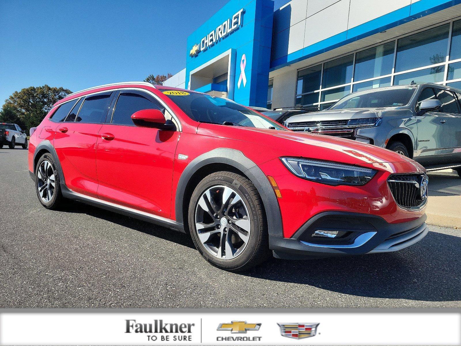 2018 Buick Regal TourX Vehicle Photo in BETHLEHEM, PA 18017-9401