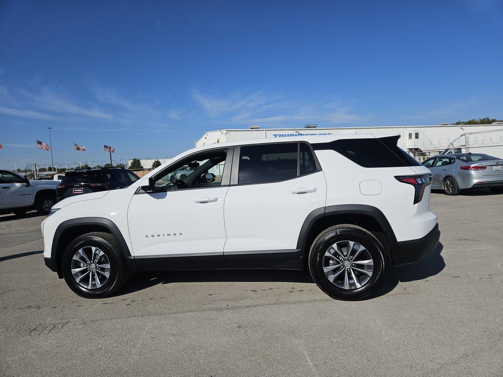 2025 Chevrolet Equinox Vehicle Photo in NORTH RICHLAND HILLS, TX 76180-7199