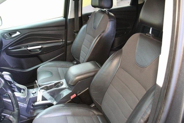 2013 Ford Escape Vehicle Photo in GRAND LEDGE, MI 48837-9199