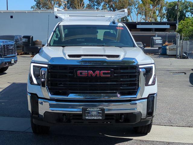 2024 GMC Sierra 2500 HD Vehicle Photo in PASADENA, CA 91107-3803