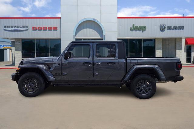 2024 Jeep Gladiator Vehicle Photo in Cleburne, TX 76033