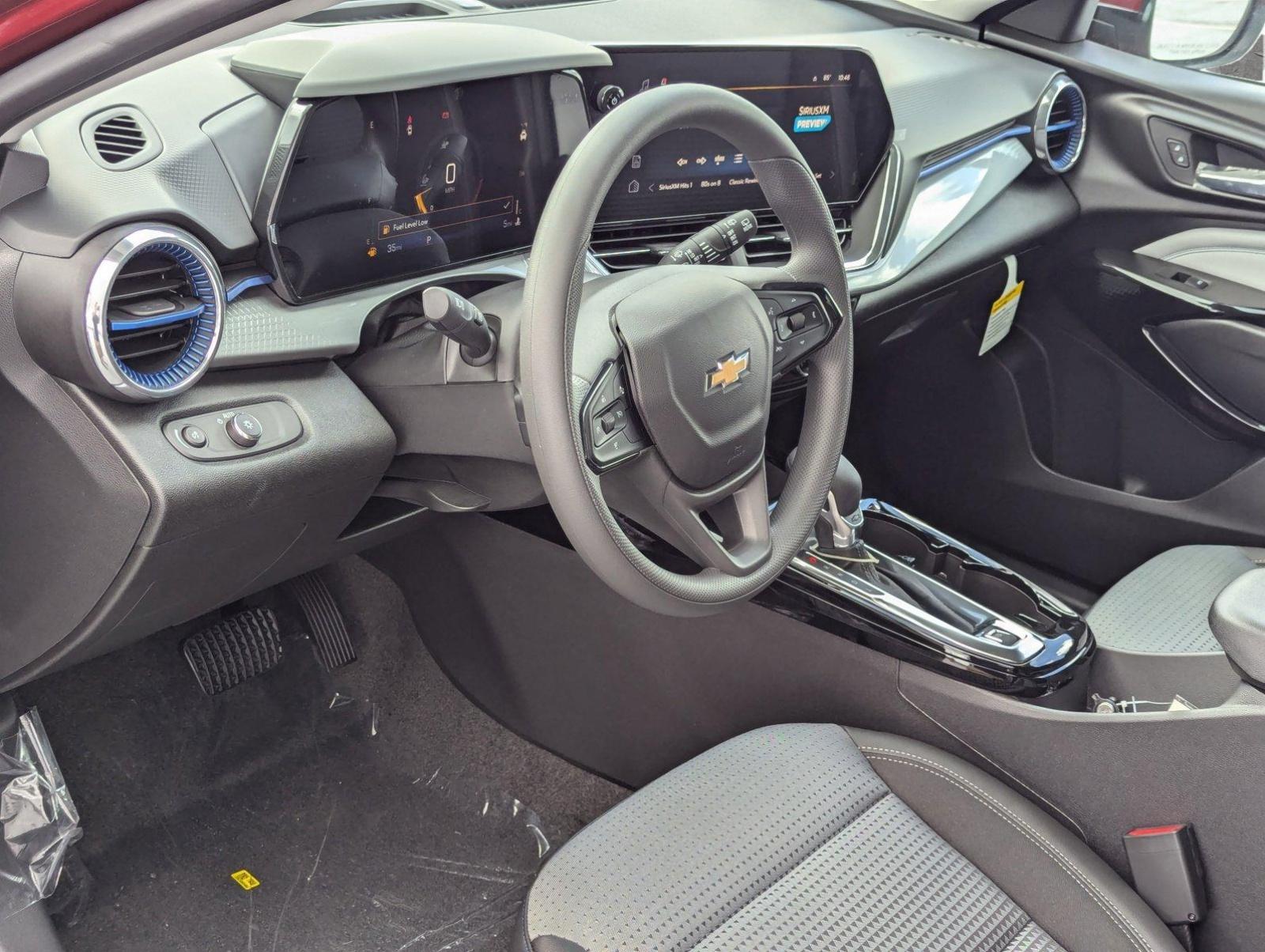 2025 Chevrolet Trax Vehicle Photo in PEMBROKE PINES, FL 33024-6534