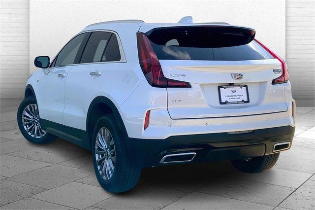 2024 Cadillac XT4 Vehicle Photo in TOPEKA, KS 66609-0000