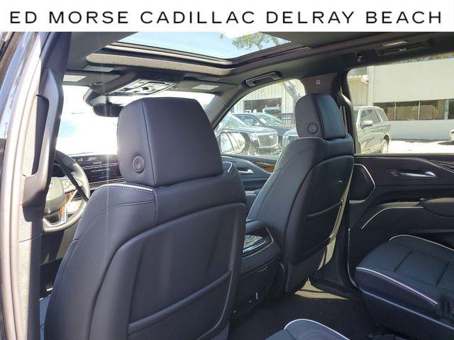 2024 Cadillac Escalade ESV Vehicle Photo in DELRAY BEACH, FL 33483-3294