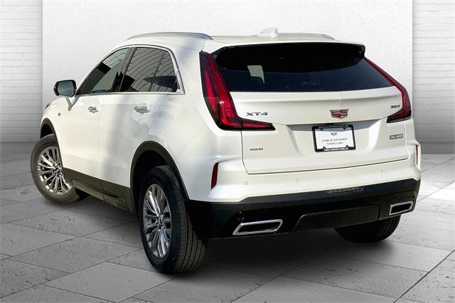 2025 Cadillac XT4 Vehicle Photo in KANSAS CITY, MO 64114-4545