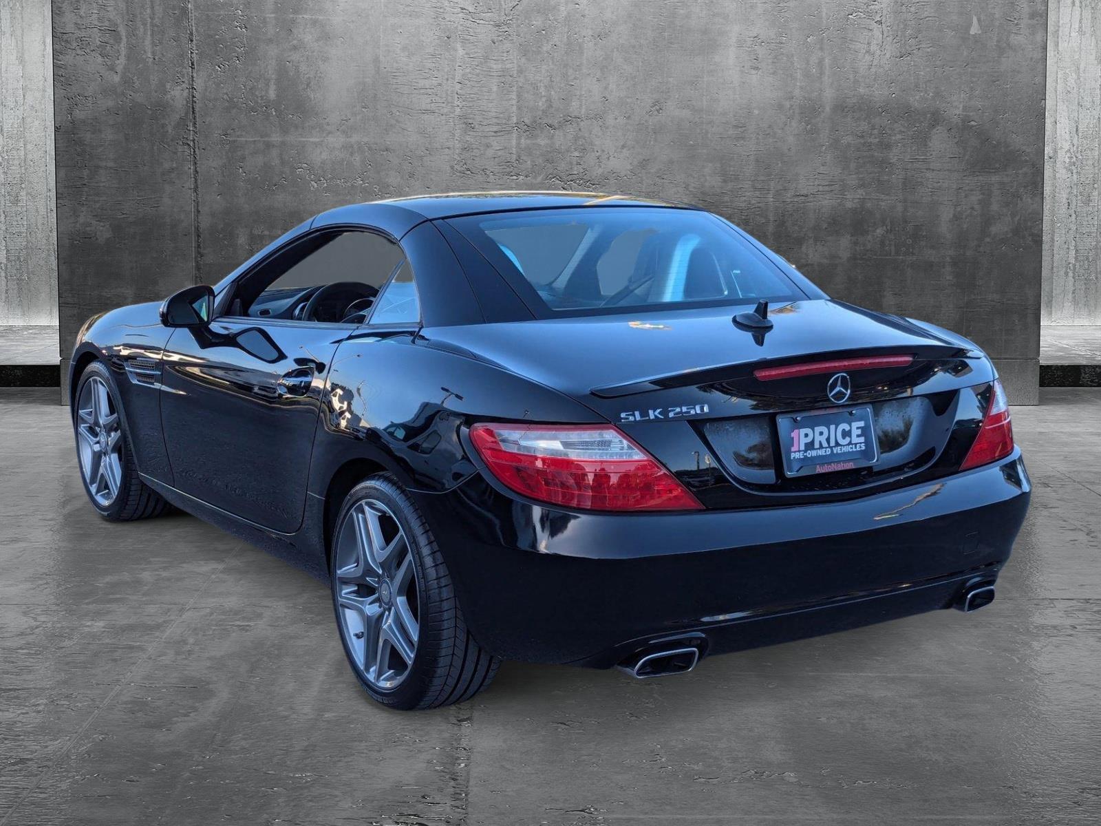 2015 Mercedes-Benz SLK-Class Vehicle Photo in Delray Beach, FL 33444