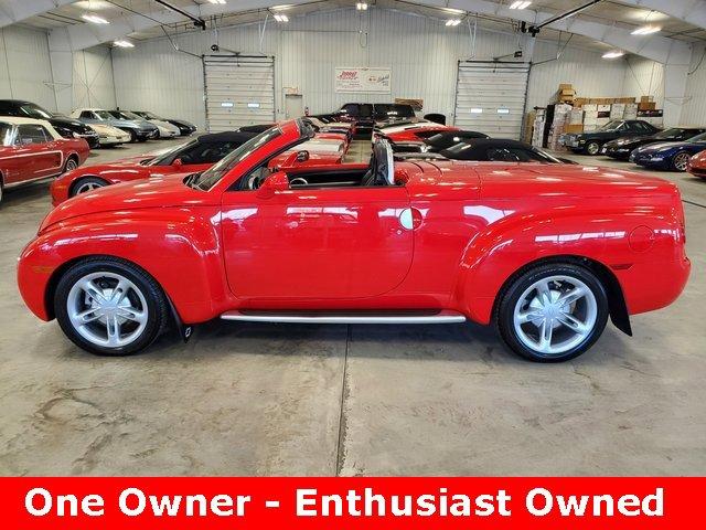 Used 2004 Chevrolet SSR LS with VIN 1GCES14P94B113324 for sale in Beresford, SD