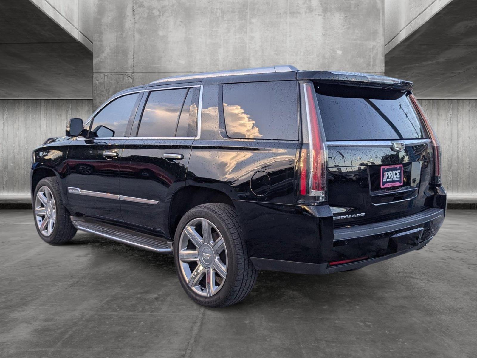 2016 Cadillac Escalade Vehicle Photo in MIAMI, FL 33134-2699