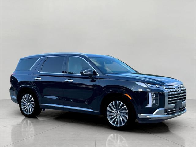 2025 Hyundai PALISADE Vehicle Photo in Green Bay, WI 54304