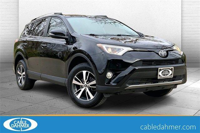 2018 Toyota RAV4 Vehicle Photo in KANSAS CITY, MO 64114-4502