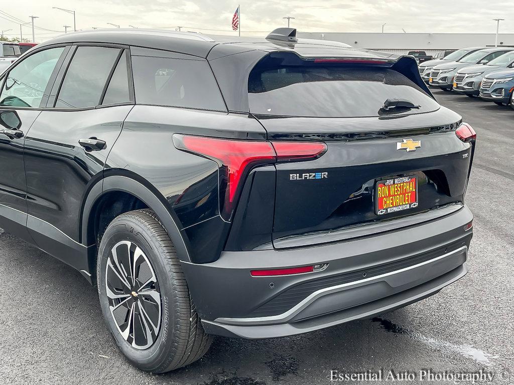 2024 Chevrolet Blazer EV Vehicle Photo in AURORA, IL 60503-9326