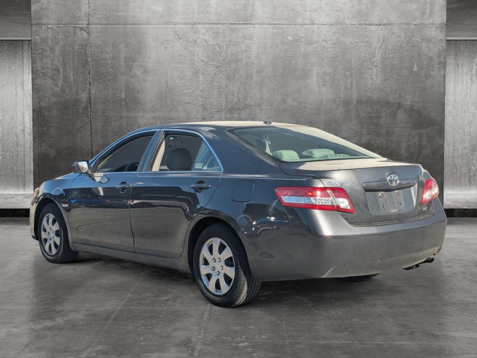 2011 Toyota Camry Vehicle Photo in Towson, MD 21204