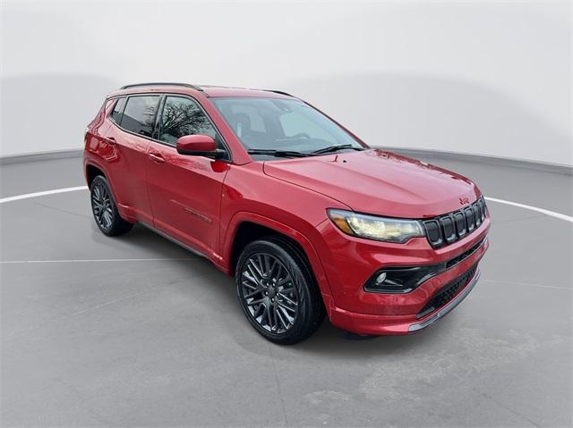 2022 Jeep Compass Vehicle Photo in Pleasant Hills, PA 15236