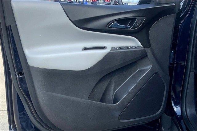 2021 Chevrolet Equinox Vehicle Photo in TOPEKA, KS 66609-0000