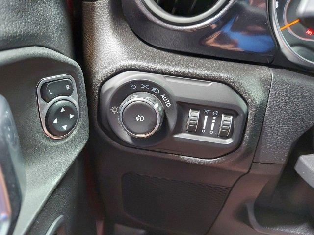 2021 Jeep Wrangler Vehicle Photo in SAUK CITY, WI 53583-1301