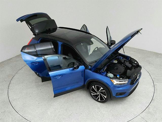 2021 Volvo XC40 Vehicle Photo in Grapevine, TX 76051