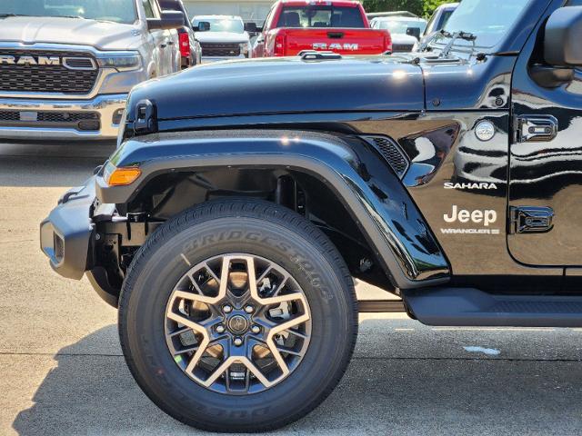 2024 Jeep Wrangler Vehicle Photo in Ennis, TX 75119-5114