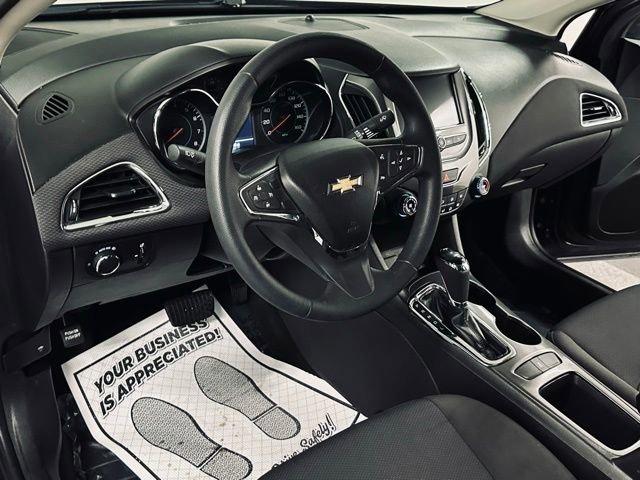 2017 Chevrolet Cruze Vehicle Photo in MEDINA, OH 44256-9631