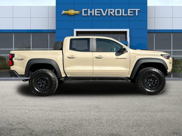 2024 Chevrolet Colorado Vehicle Photo in RIVERSIDE, CA 92504-4106