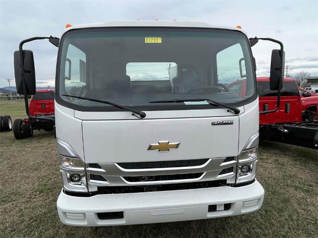 2025 Chevrolet 5500 HG LCF Gas Vehicle Photo in ALCOA, TN 37701-3235