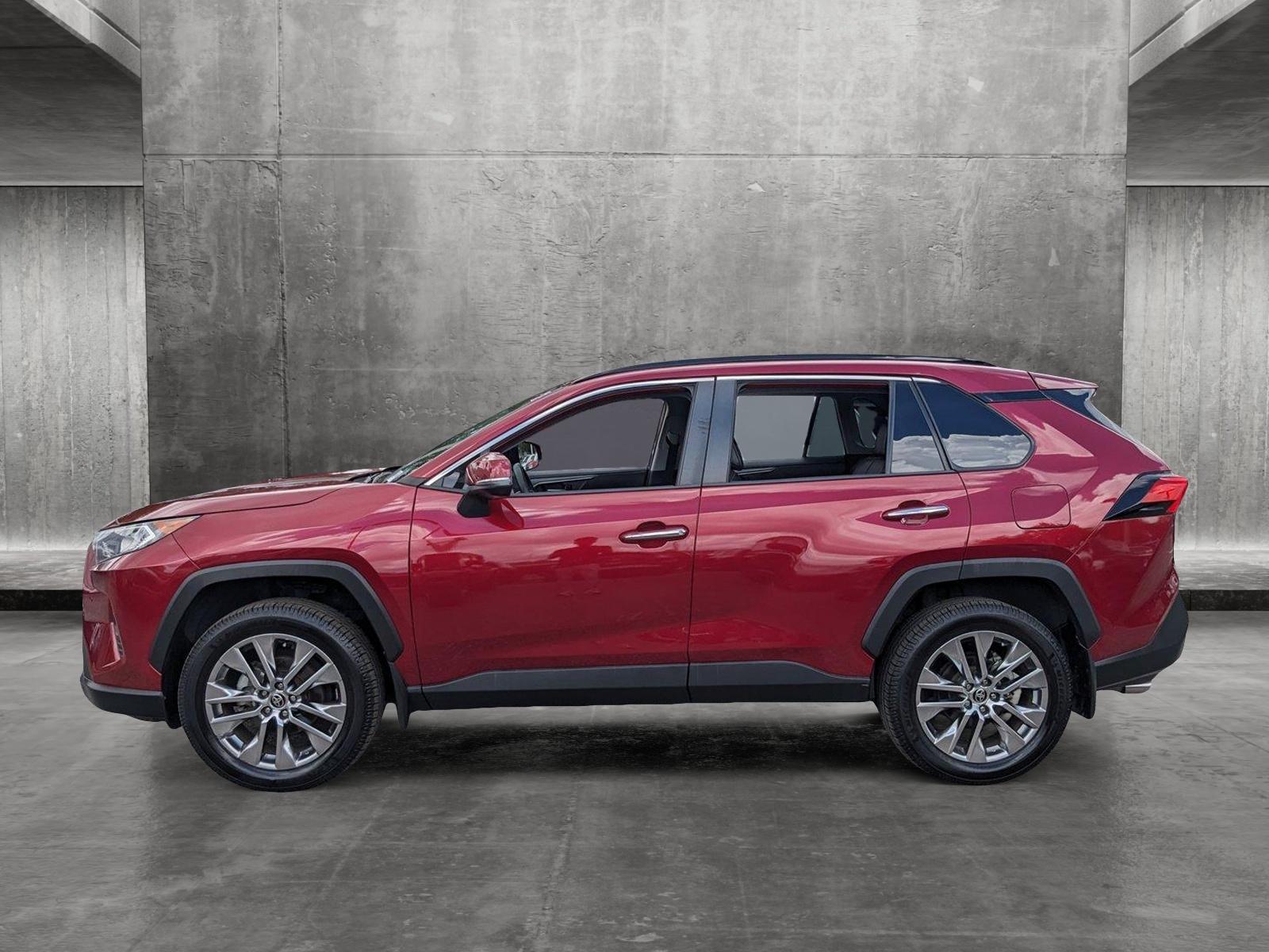 2021 Toyota RAV4 Vehicle Photo in Tampa, FL 33614