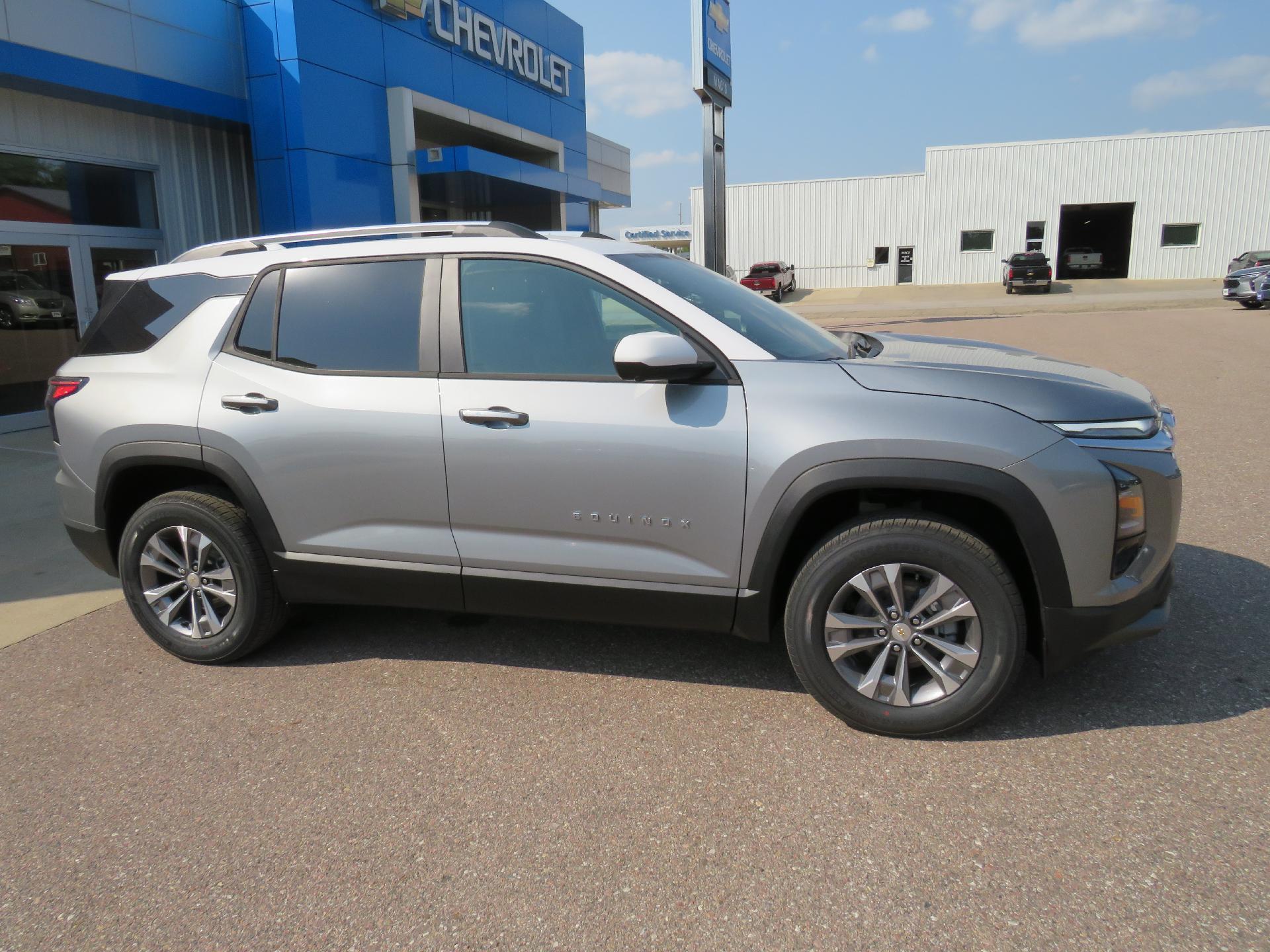 2025 Chevrolet Equinox Vehicle Photo in MAPLETON, IA 51034-1072