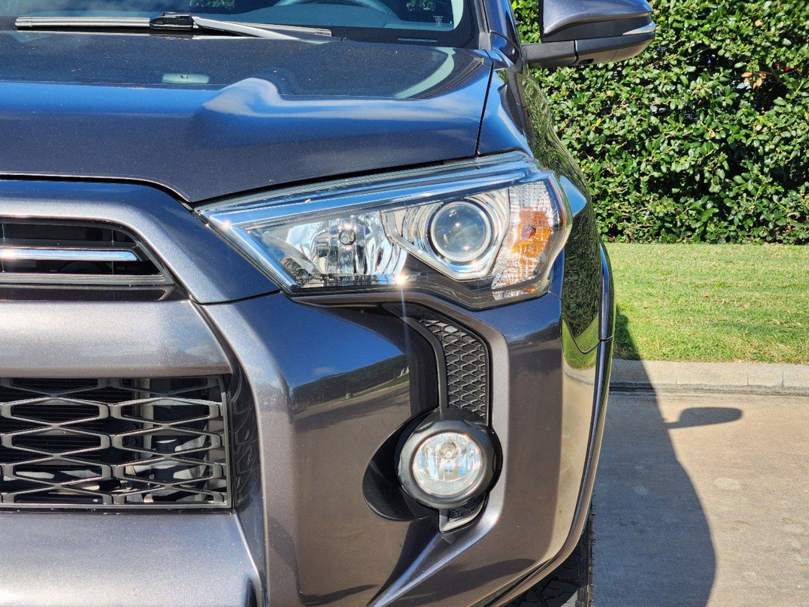 2020 Toyota 4Runner Vehicle Photo in HOUSTON, TX 77079