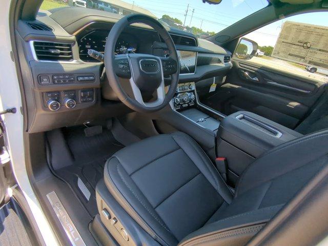 2024 GMC Yukon XL Vehicle Photo in ALBERTVILLE, AL 35950-0246