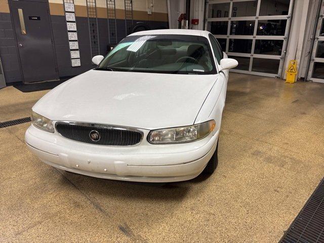 Used 2000 Buick Century Custom with VIN 2G4WS52J5Y1286219 for sale in Muncie, IN