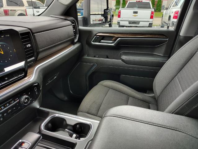 2023 Chevrolet Silverado 1500 Vehicle Photo in GREEN BAY, WI 54304-5303