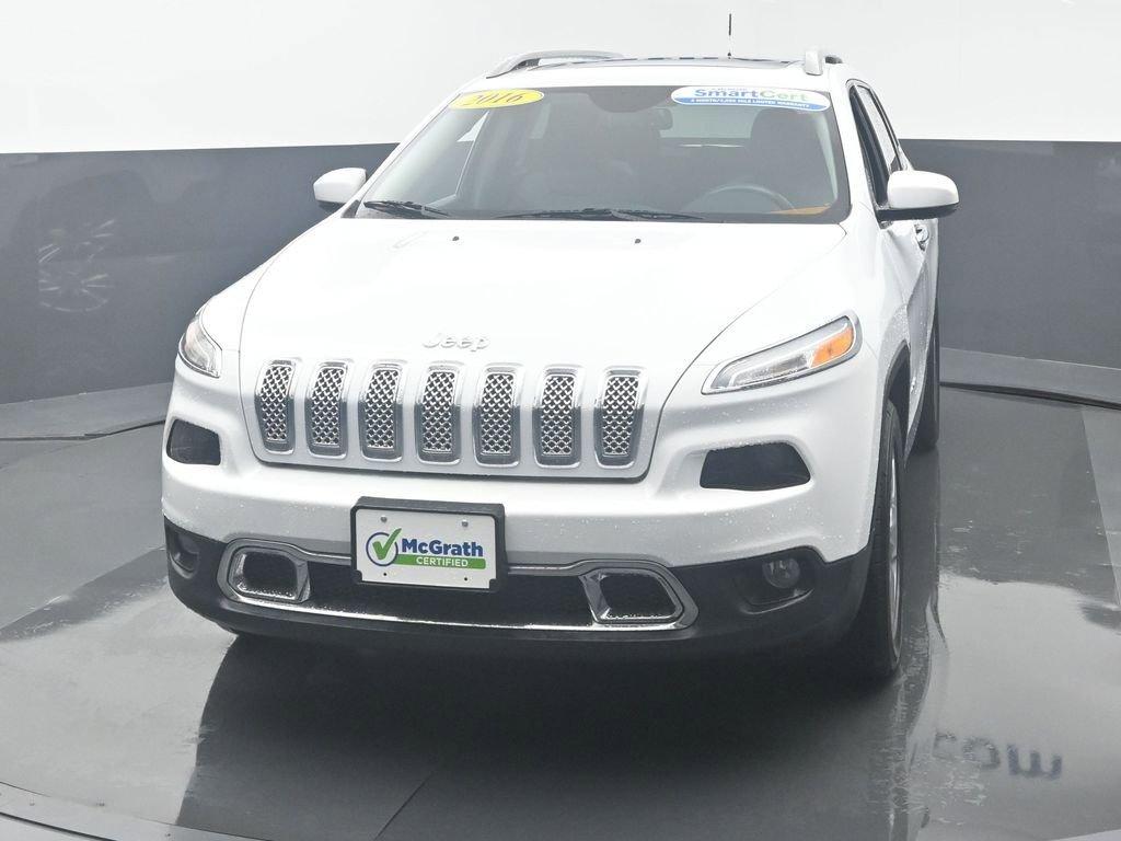 2016 Jeep Cherokee Vehicle Photo in Cedar Rapids, IA 52402