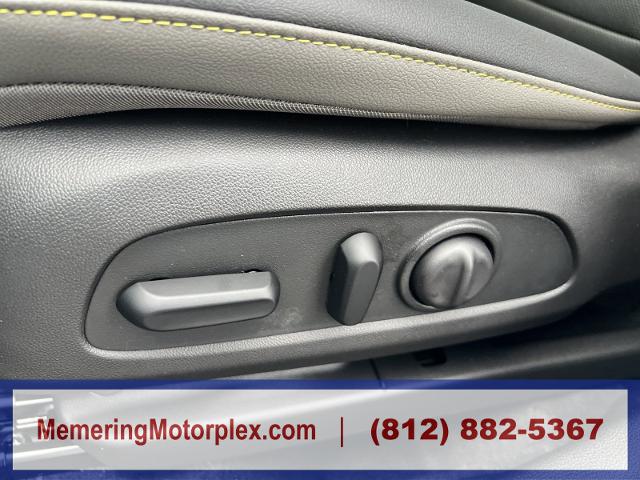 2025 Chevrolet Trax Vehicle Photo in VINCENNES, IN 47591-5519