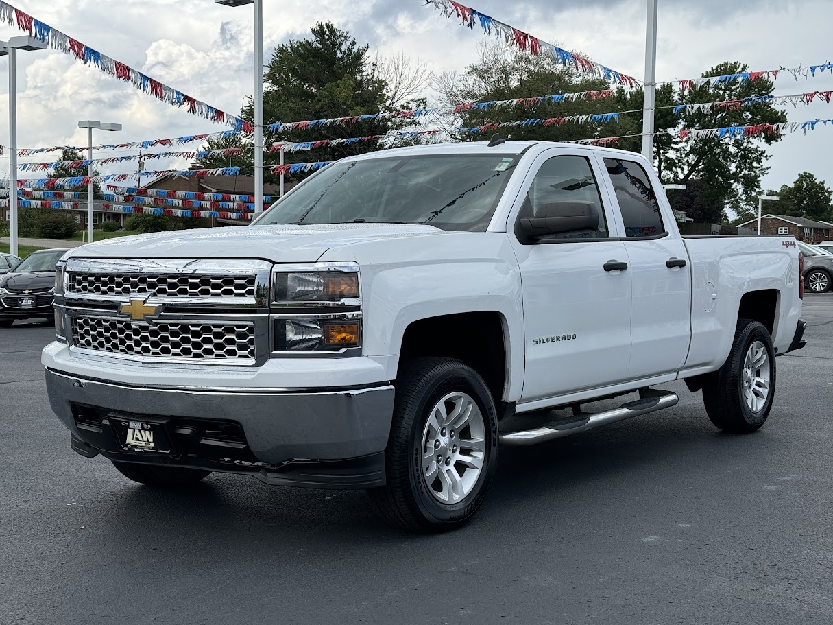 2014 Chevrolet Silverado 1500 Vehicle Photo in BOONVILLE, IN 47601-9633