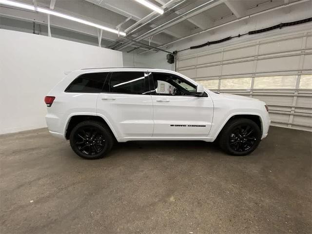 2022 Jeep Grand Cherokee WK Vehicle Photo in PORTLAND, OR 97225-3518