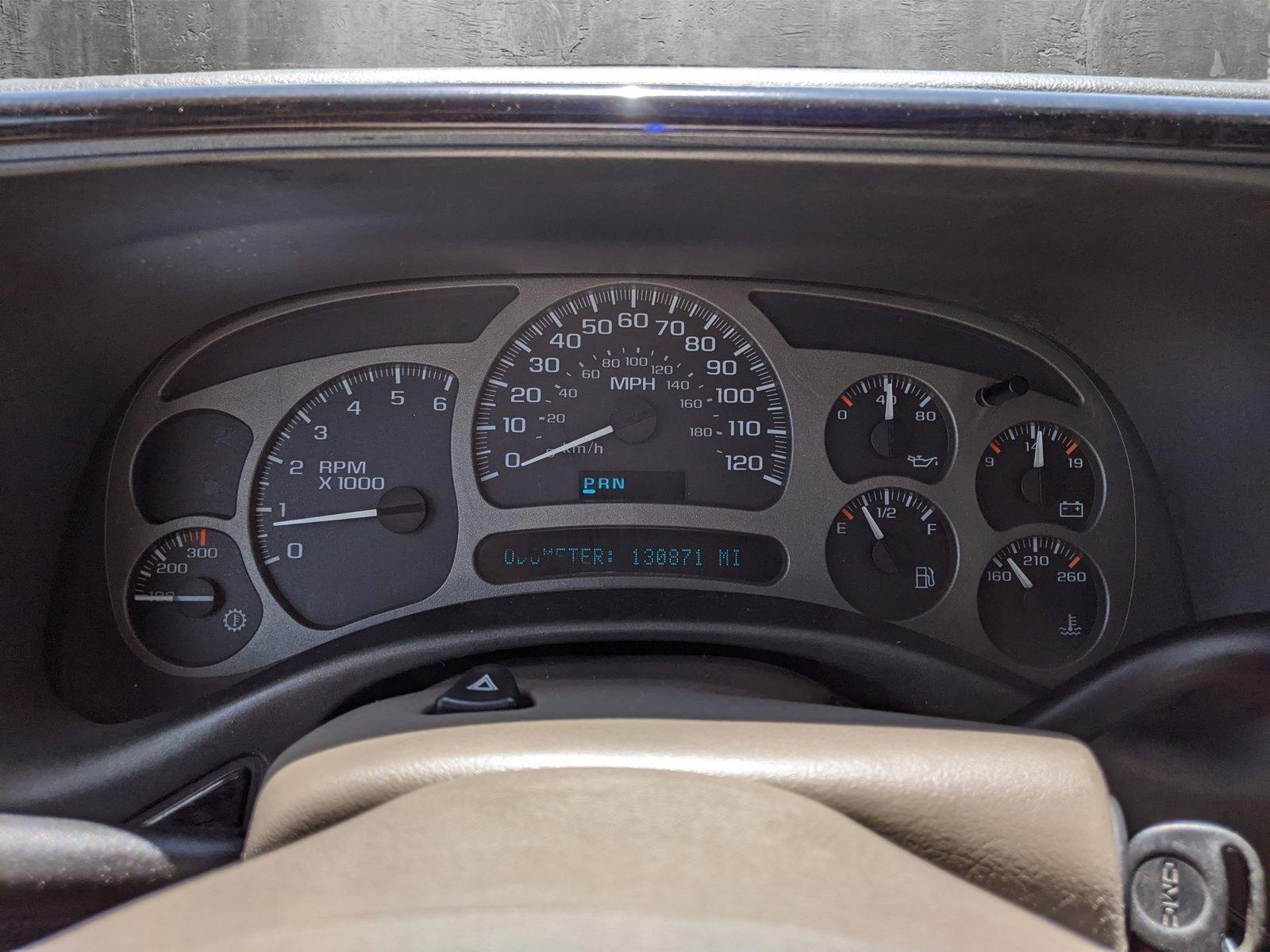 2003 GMC Yukon Denali Vehicle Photo in LAUREL, MD 20707-4622