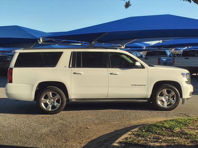 2016 Chevrolet Suburban Vehicle Photo in DENTON, TX 76210-9321