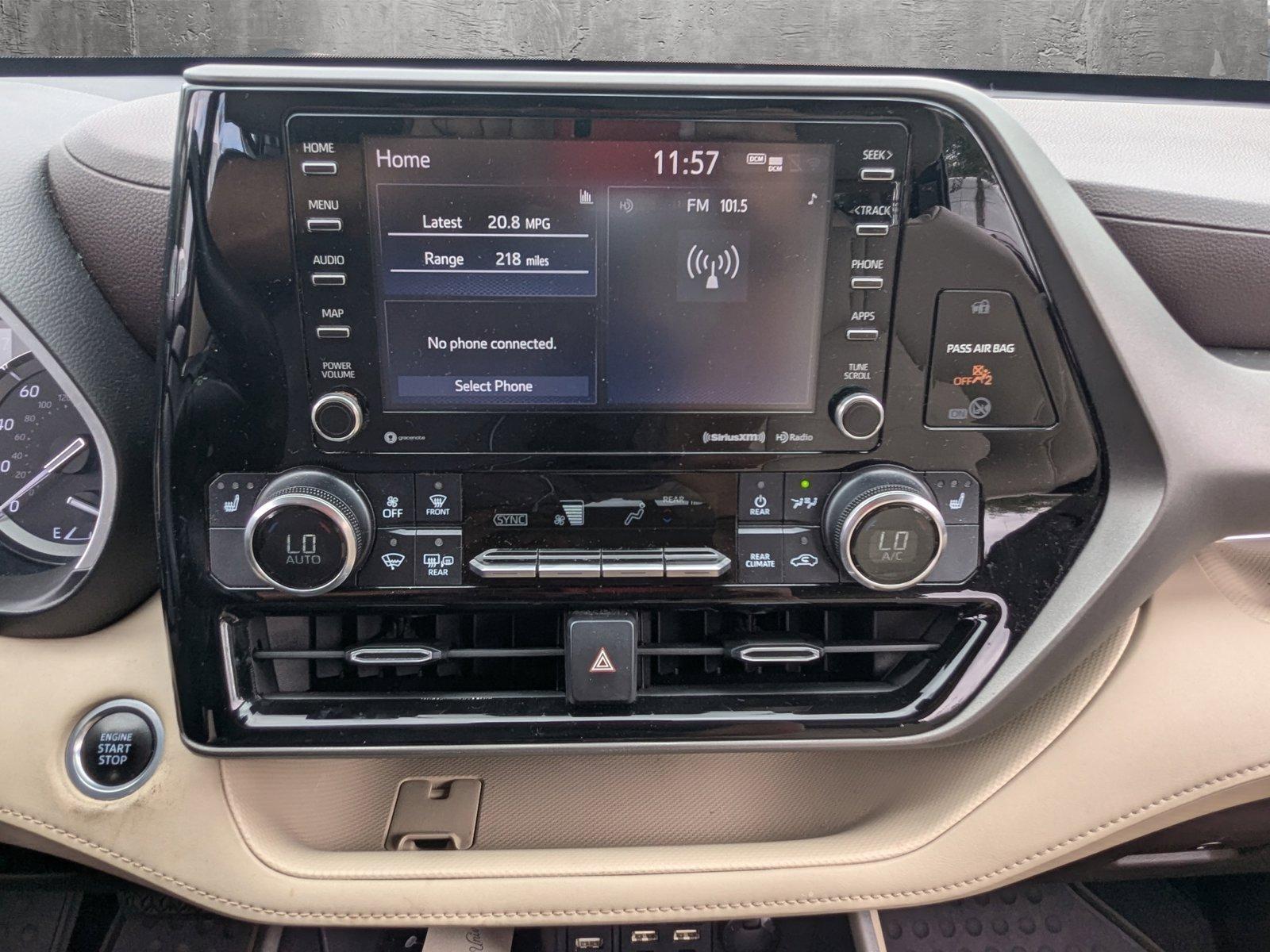 2020 Toyota Highlander Vehicle Photo in Wesley Chapel, FL 33544