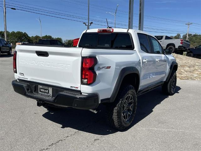 2024 Chevrolet Colorado Vehicle Photo in ALCOA, TN 37701-3235