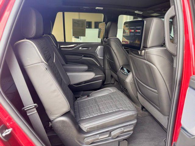 2024 Cadillac Escalade Vehicle Photo in DELRAY BEACH, FL 33483-3294