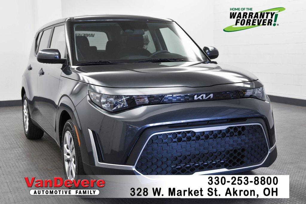 2023 Kia Soul Vehicle Photo in AKRON, OH 44303-2185