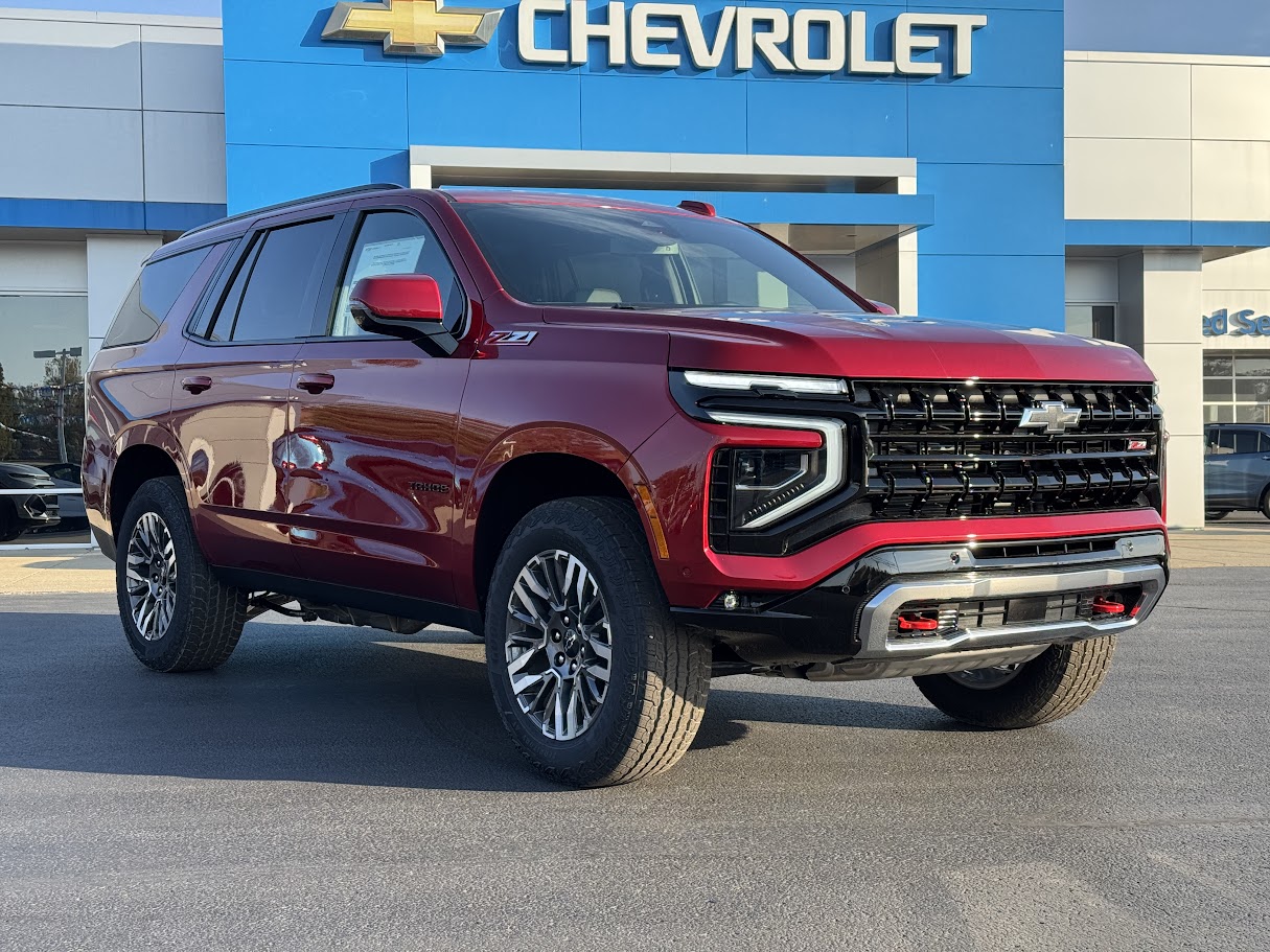 2025 Chevrolet Tahoe Vehicle Photo in BOONVILLE, IN 47601-9633