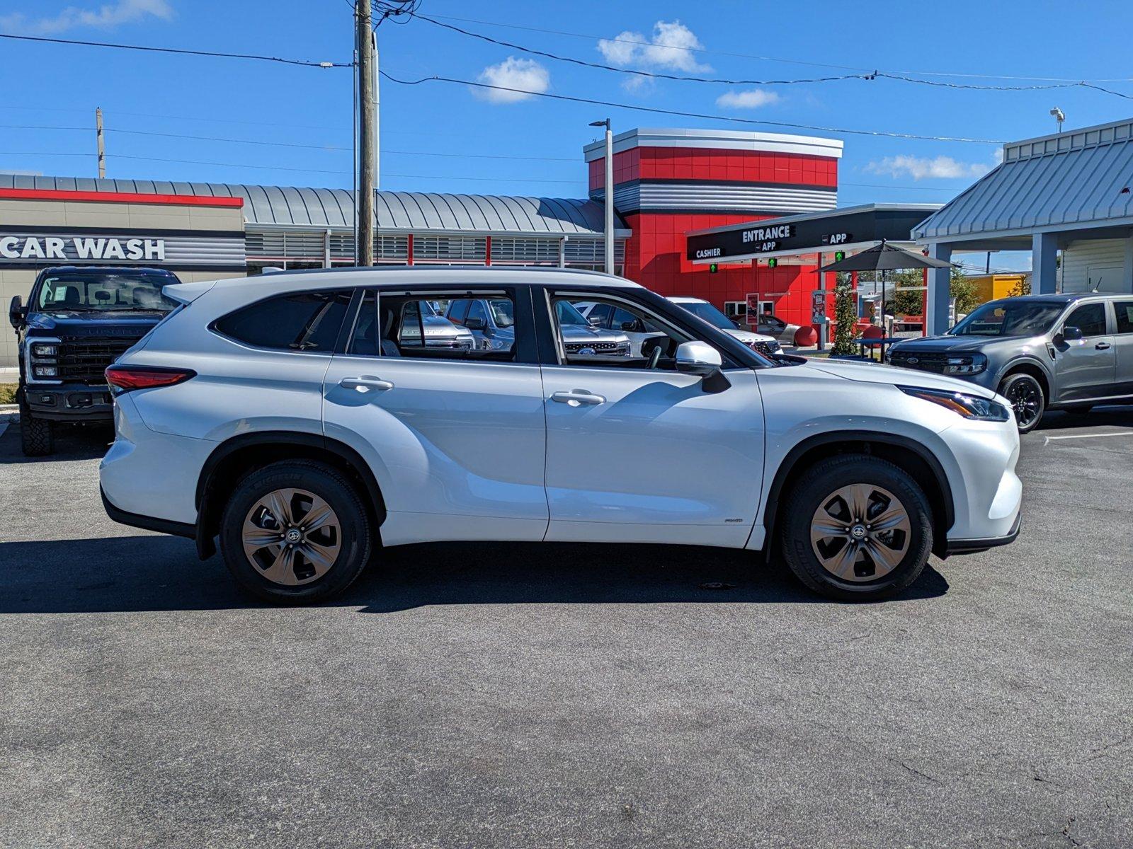 2023 Toyota Highlander Vehicle Photo in Maitland, FL 32751