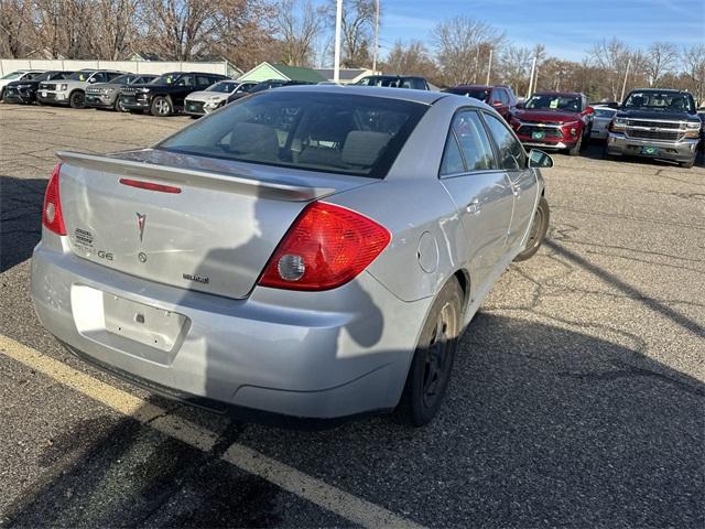 Used 2010 Pontiac G6 G6 with VIN 1G2ZA5E08A4116507 for sale in Saint Cloud, Minnesota